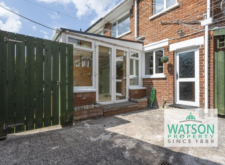 99 Roddens Crescent, Glen Road, Belfast, BT5 7JP