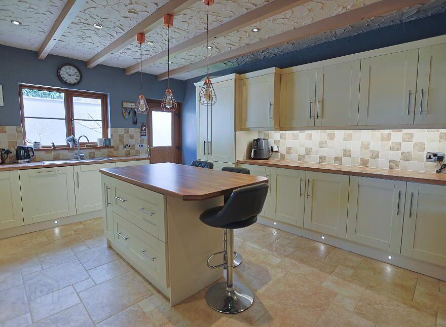 53 Mullabrack Road, Gilford, Craigavon, BT63 6BP