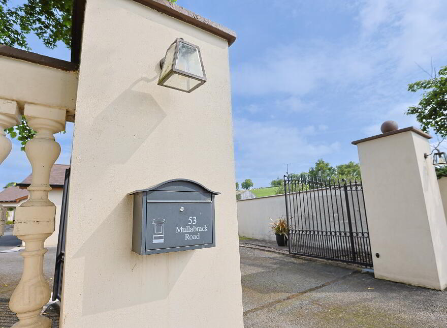 53 Mullabrack Road, Gilford, Craigavon, BT63 6BP