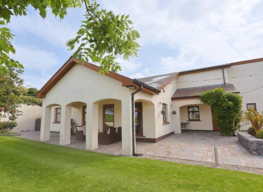 53 Mullabrack Road, Gilford, Craigavon, BT63 6BP