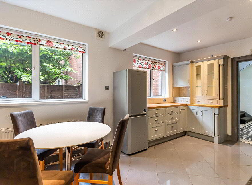 6 Upper Malone Road, Belfast, BT9 5NA