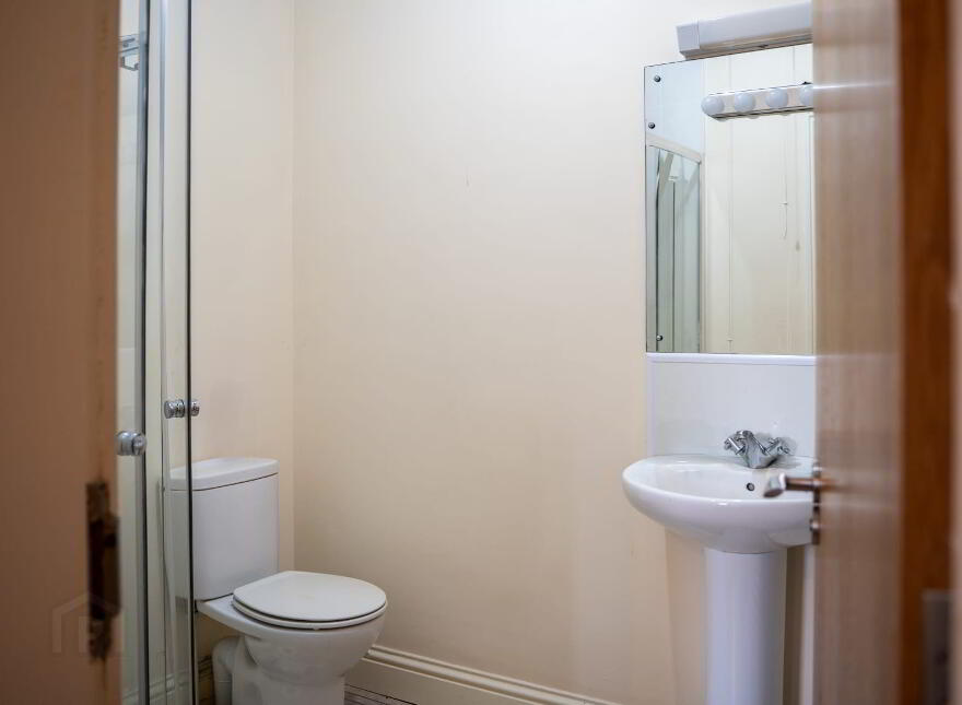Great House, 72 Rugby Avenue, Queens Quarter, Belfast, BT7 1RG