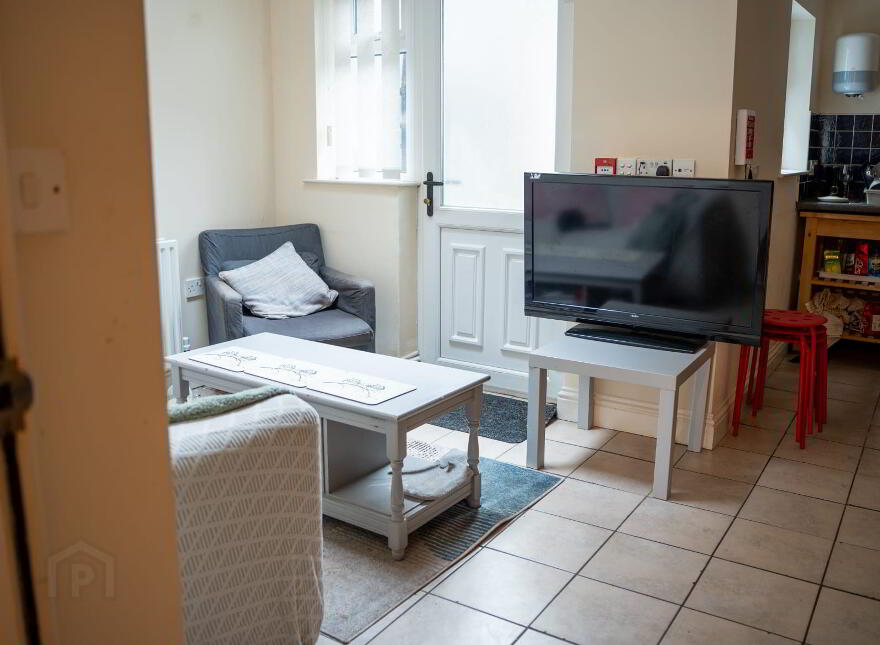 Great House, 72 Rugby Avenue, Queens Quarter, Belfast, BT7 1RG