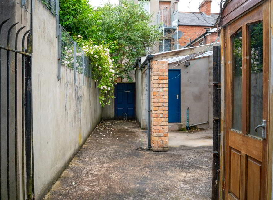 Great House, 72 Rugby Avenue, Queens Quarter, Belfast, BT7 1RG