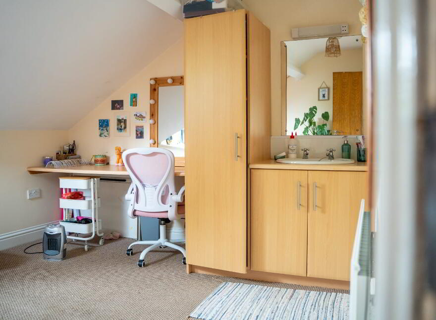 Great House, 72 Rugby Avenue, Queens Quarter, Belfast, BT7 1RG