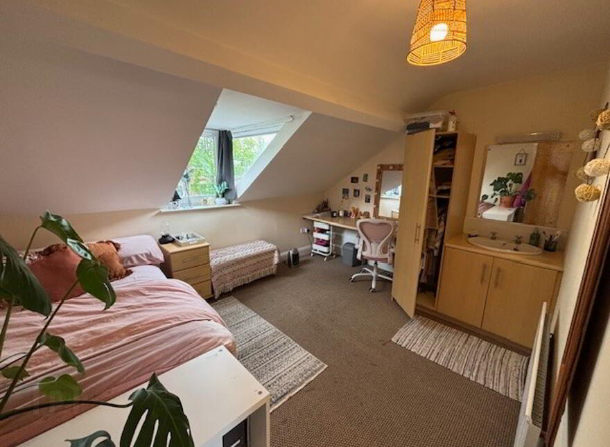 Great House, 72 Rugby Avenue, Queens Quarter, Belfast, BT7 1RG