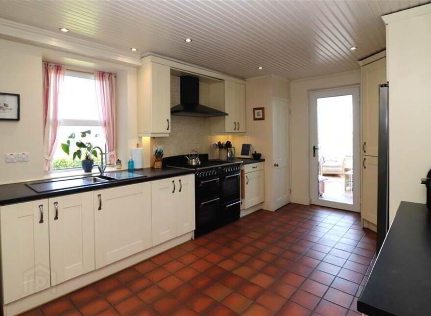 30 Garlandstown Road, Glenavy, BT29 4HH