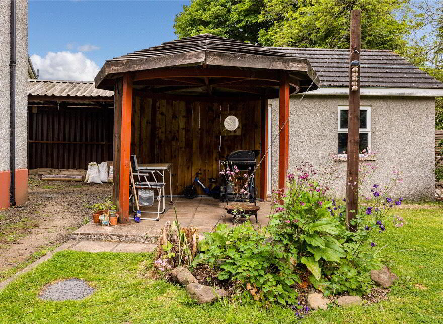 29 Dromona Road, Cullybackey, Ballymena, BT42 1NT