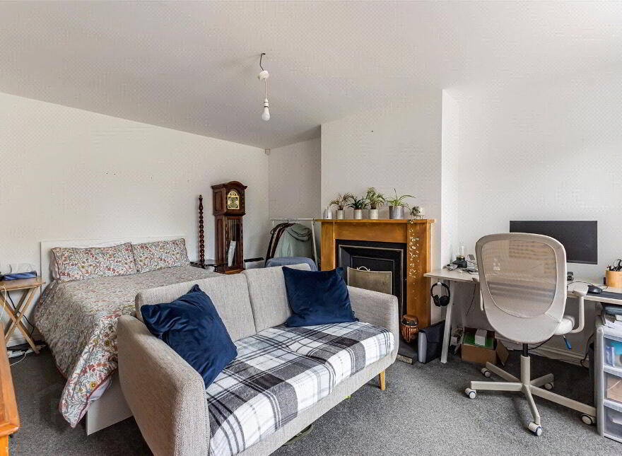 29 Dromona Road, Cullybackey, Ballymena, BT42 1NT