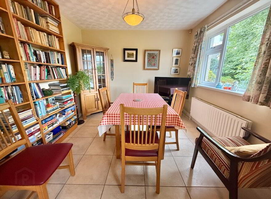 54 Woodvale Road, Eglinton, L'Derry, BT47 3AH