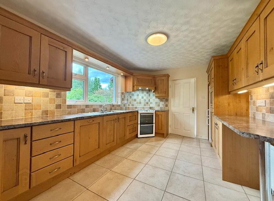 54 Woodvale Road, Eglinton, L'Derry, BT47 3AH