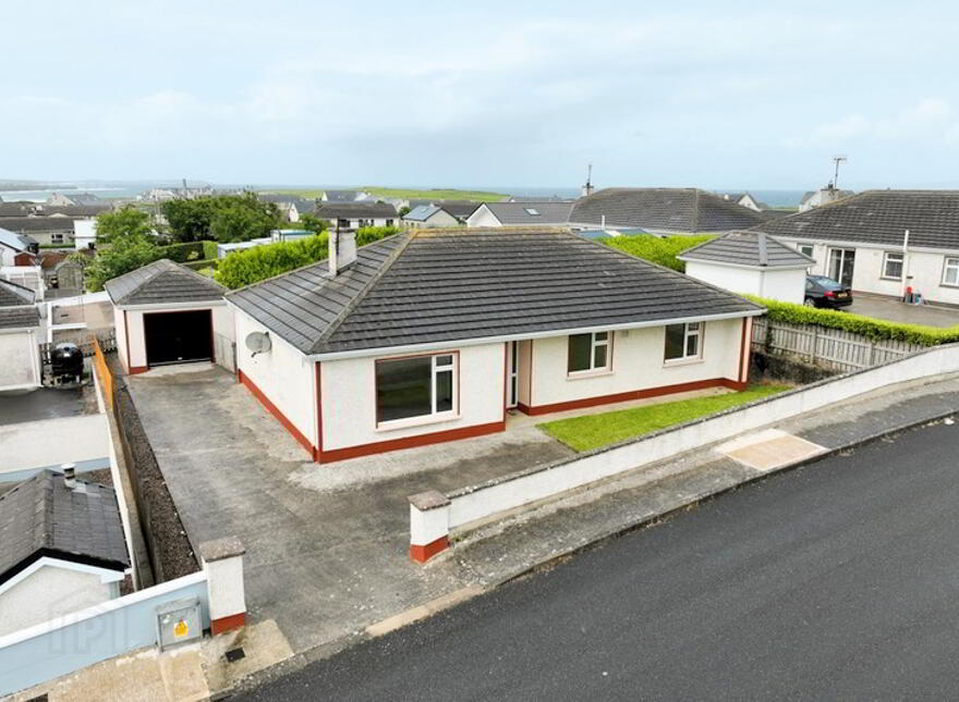 31 Tullan, Strand Road, Bundoran, F94V528
