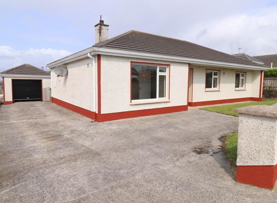 31 Tullan, Strand Road, Bundoran, F94V528