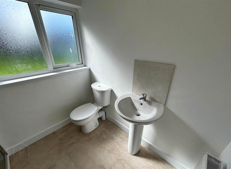 136 Bloomfield Road South, Bangor, BT19 7HR