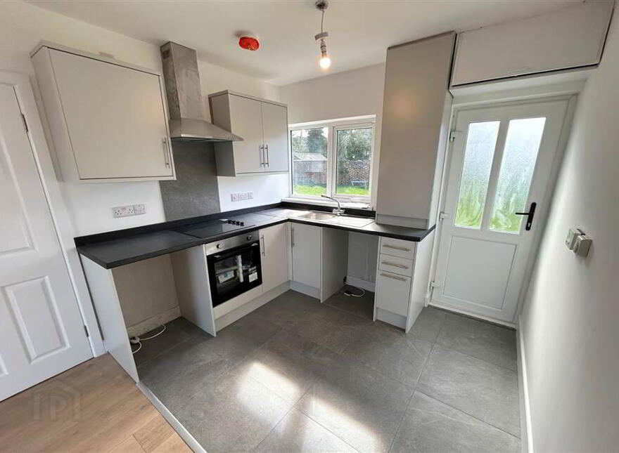 136 Bloomfield Road South, Bangor, BT19 7HR