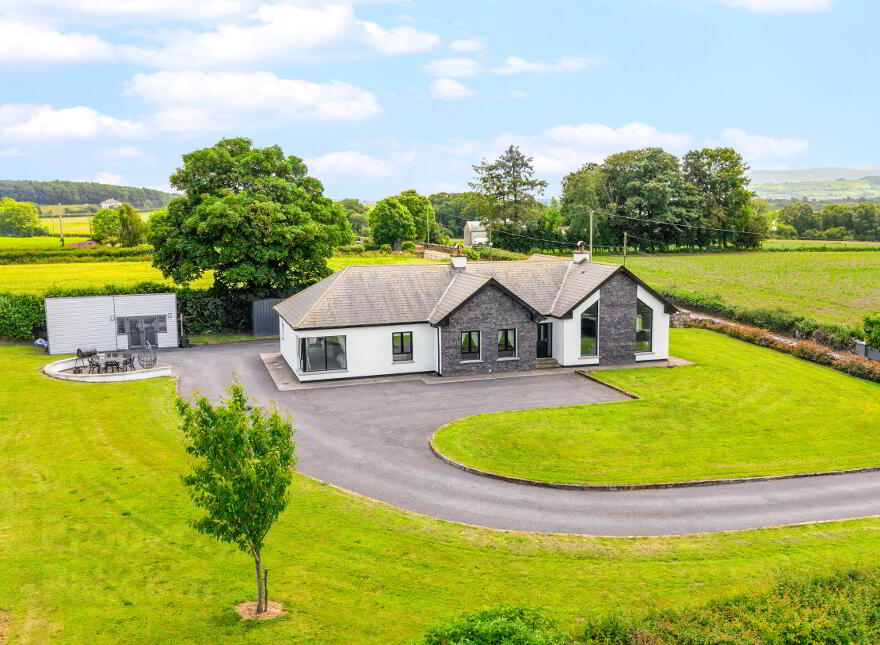 Ballintemple, Ardattin, R93YY66 photo