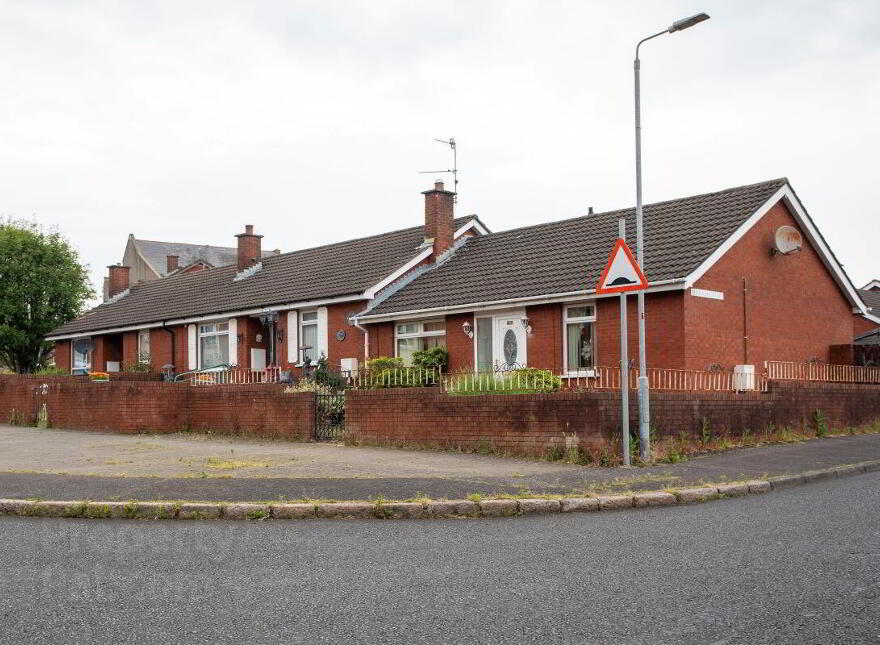 17 Oldpark Road, Belfast, BT14 6FN photo