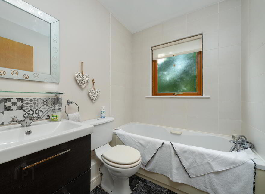 1 Blackthorn Hill Crescent, Rathcoole, Dublin, D24DF89