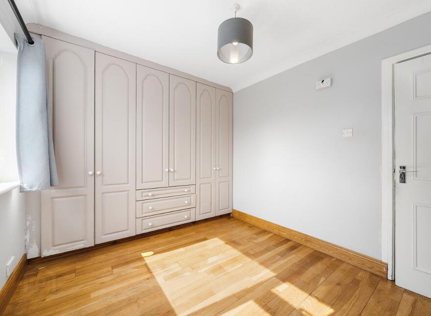 32 Oakcourt Park, Palmerstown, Dublin, D20YX59