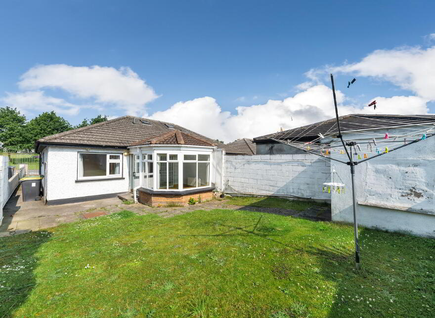 32 Oakcourt Park, Palmerstown, Dublin, D20YX59