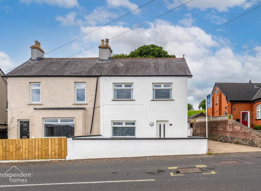 104 Drumahoe Road, Larne, BT40 2SN
