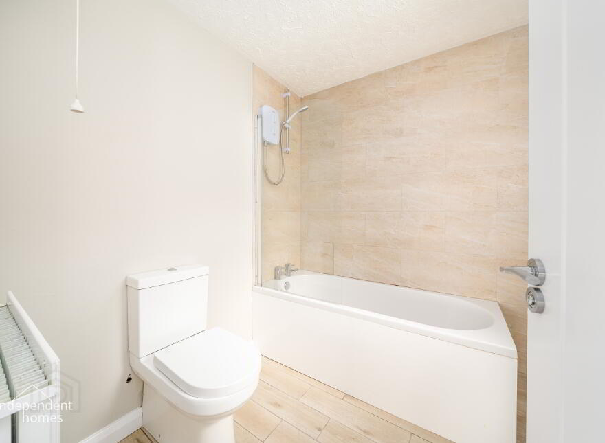 104 Drumahoe Road, Larne, BT40 2SN