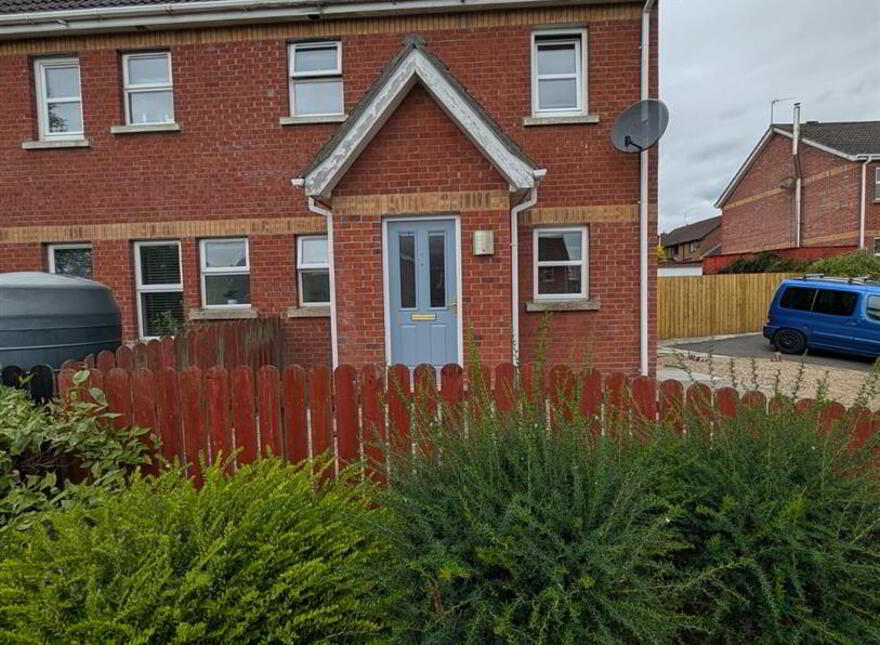 5 Oak Grove, Banbridge, BT32 3GT photo