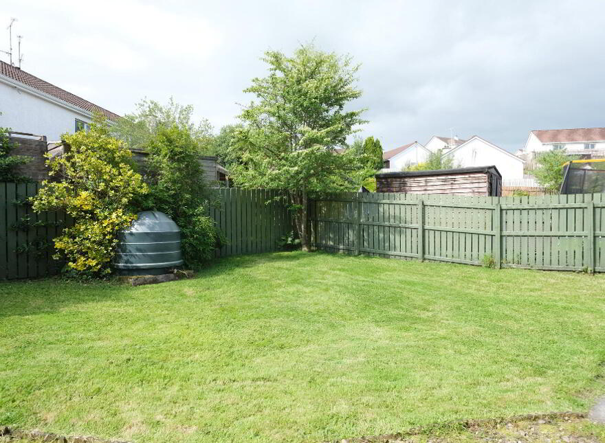 40 Rathview Park, Lisbellaw, BT94 5EW