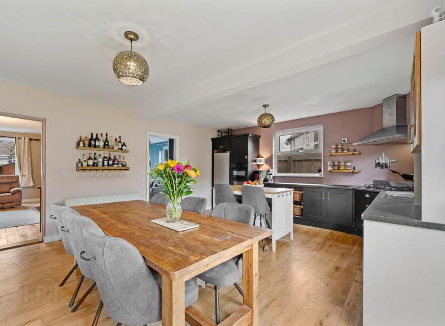 68 Rosary Place, Midleton
