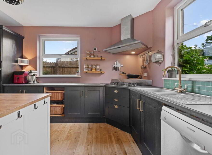 68 Rosary Place, Midleton