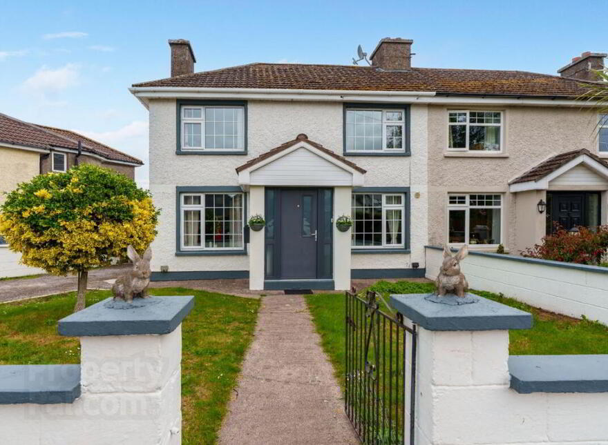 7 Townspark, Castleredmond, Midleton photo