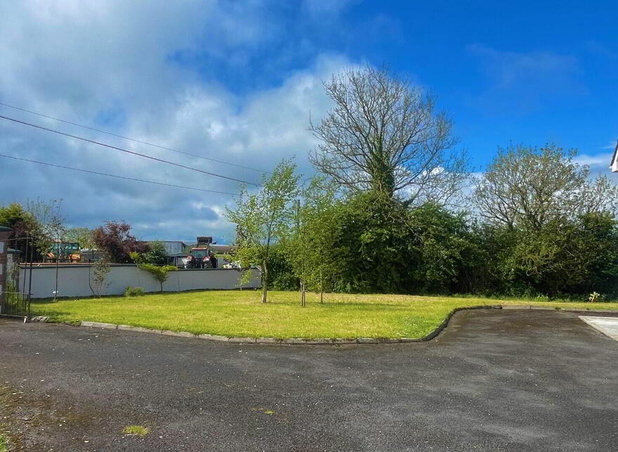 Leitrim East, Moyvane
