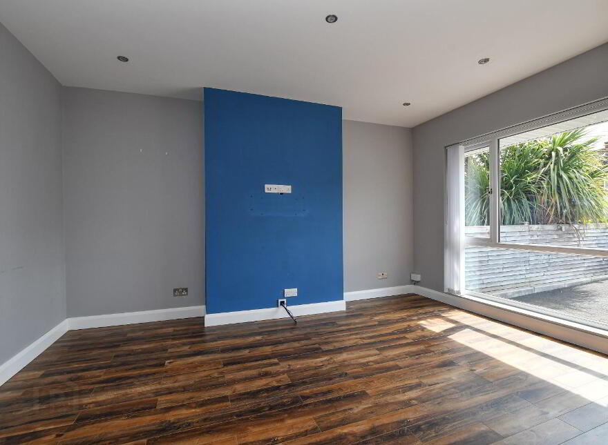 26 Castlelodge Avenue, Comber, Newtownards, BT23 5DN