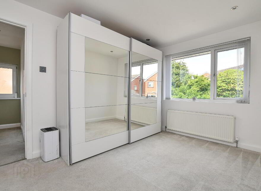 26 Castlelodge Avenue, Comber, Newtownards, BT23 5DN