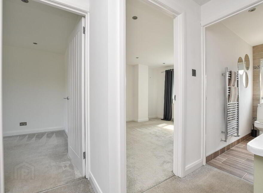 26 Castlelodge Avenue, Comber, Newtownards, BT23 5DN