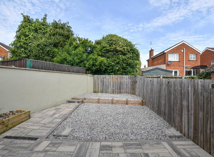 26 Castlelodge Avenue, Comber, Newtownards, BT23 5DN
