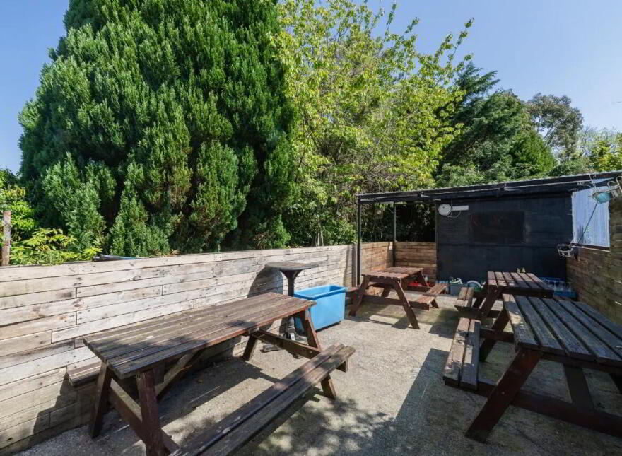 The Wishing Well, Main Street, Kingscourt, A82W8C3