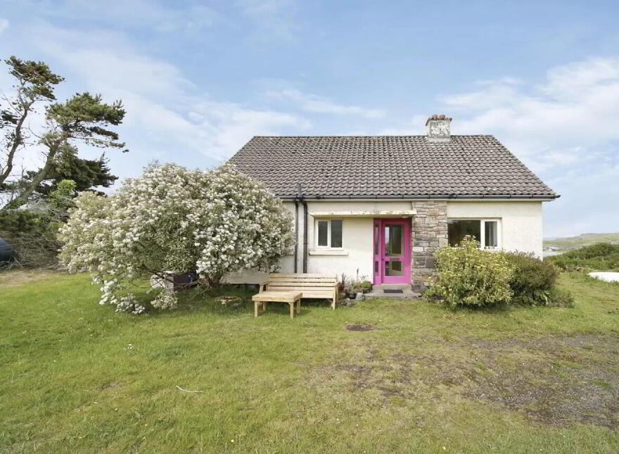 Cairn Cottage, Rinnaraw, Portnablagh, F92X6C1