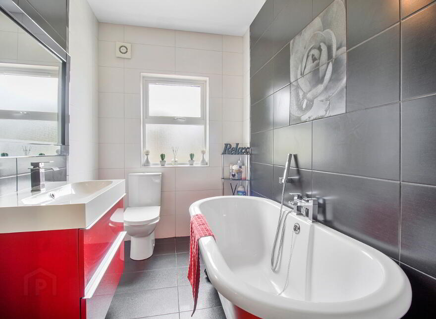 Dundrain, Burnfoot, F93CK74