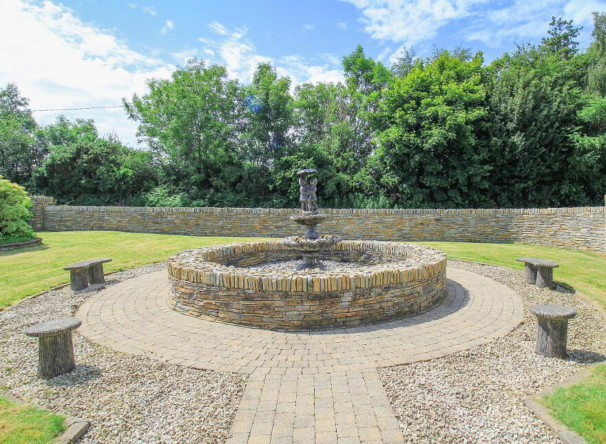 Dundrain, Burnfoot, F93CK74
