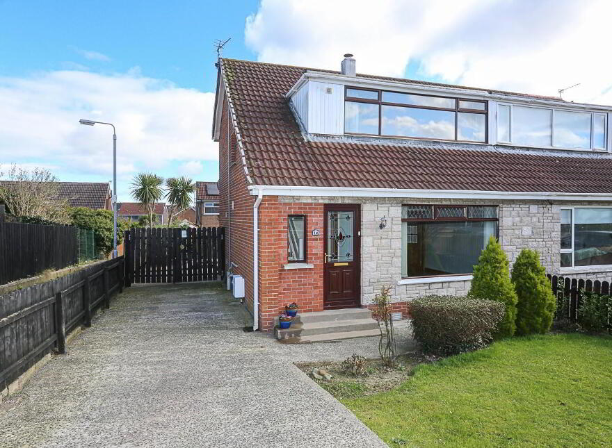 27 Sinlair Avenue, Bangor, BT19 1PQ photo