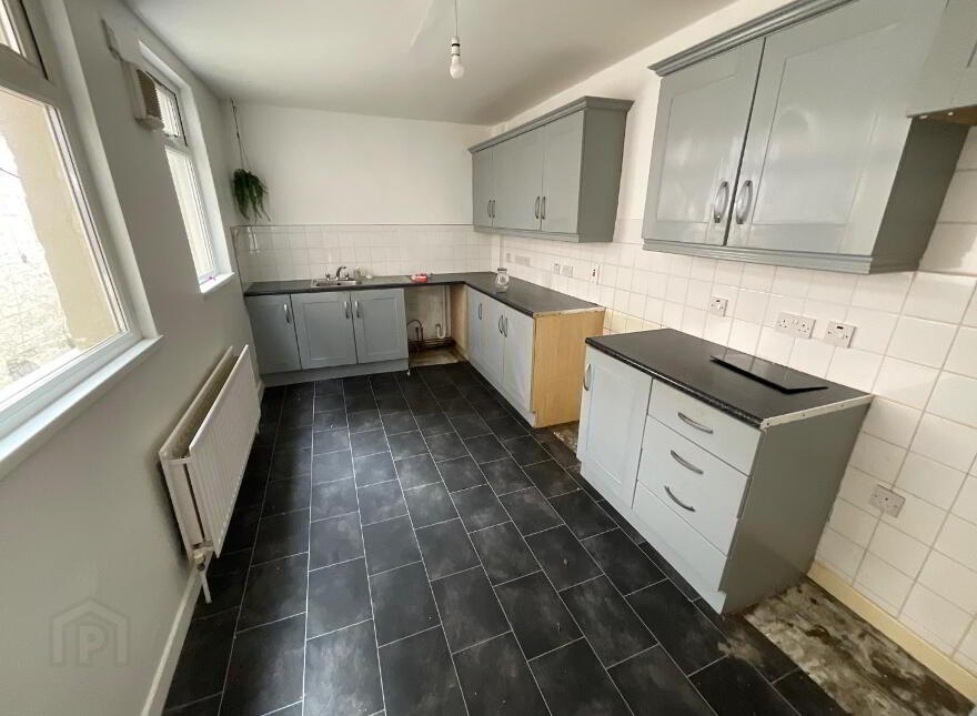 16 Newington Street, Belfast, BT15 2HQ