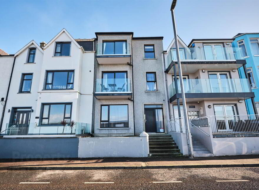 Apt 3, 75 Eglinton Street, Portrush, BT56 8DZ photo