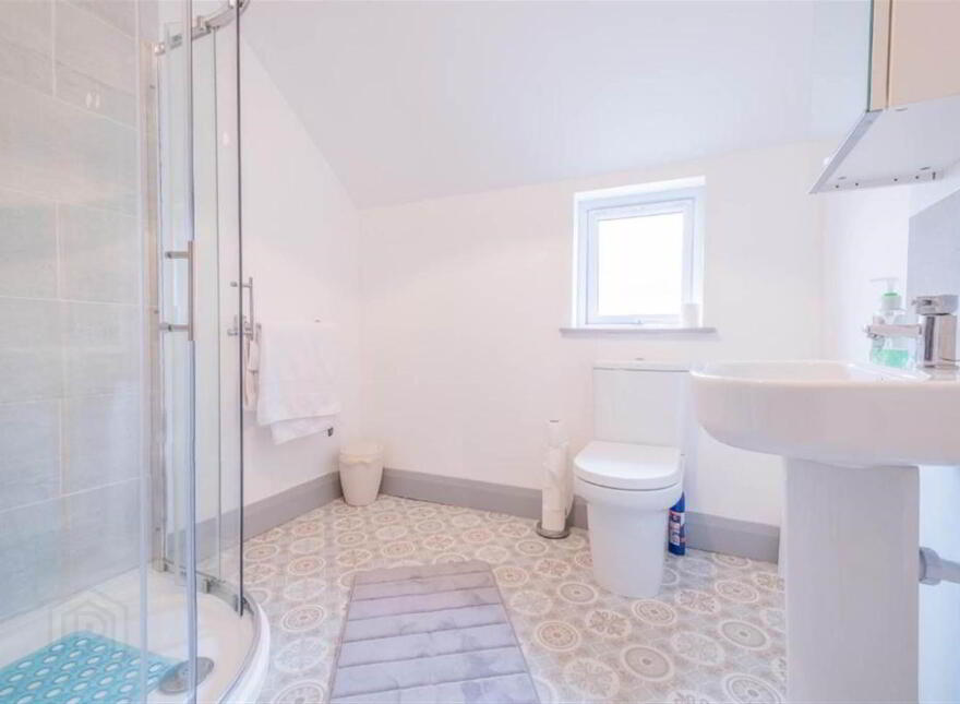 Apt 5, 75 Eglinton Street, Portrush, BT56 8DZ