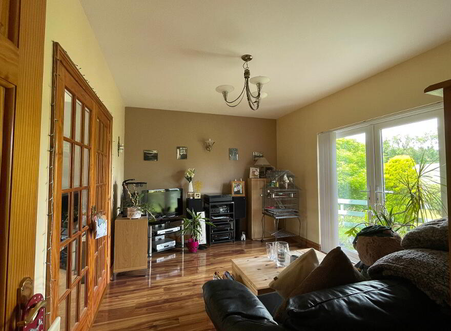 15 Beech Grove, Larne, BT40 2DL