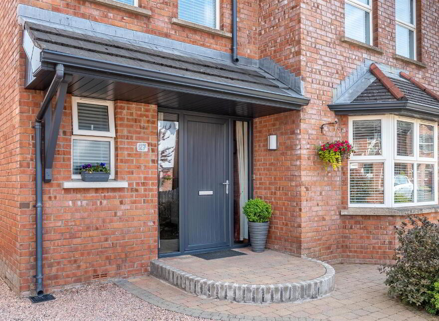 27 Gateside Drive, Ballyclare, BT39 9GJ photo