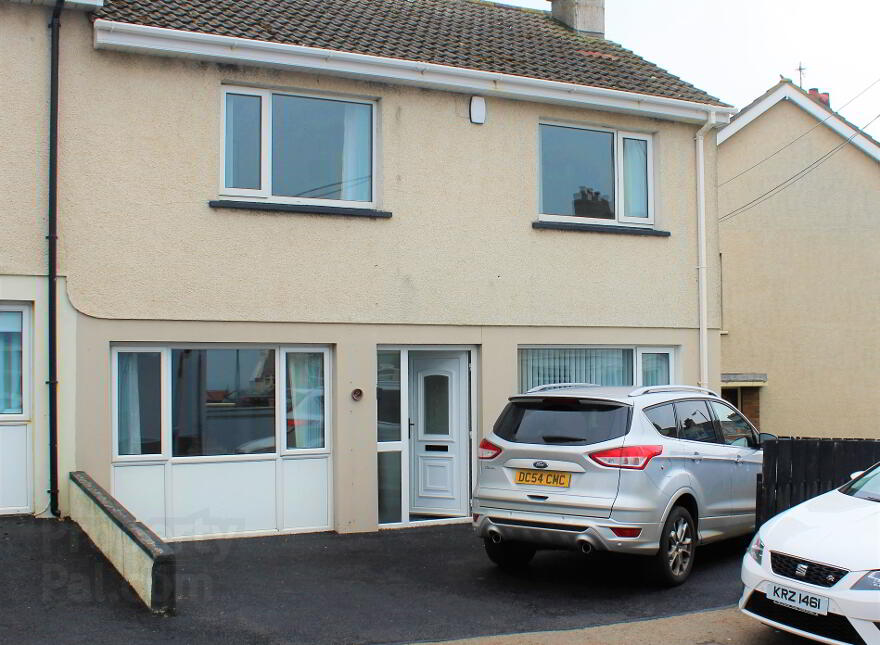 Student Let 2025/26, 2 Queenora Avenue, Portstewart, BT55 7BU photo