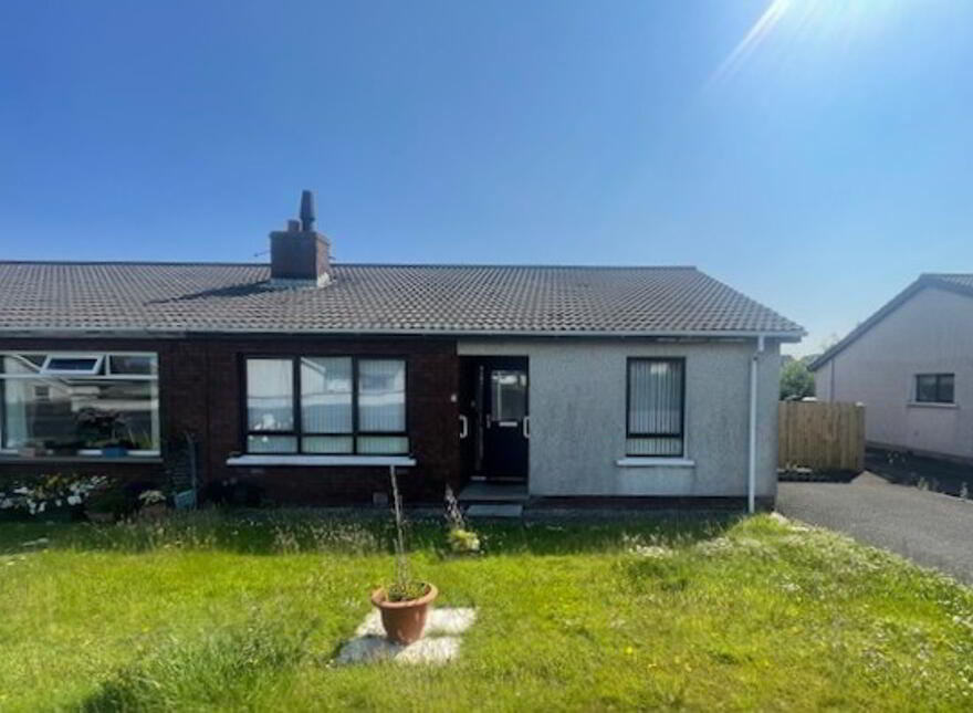 7 Vale Park, Portrush, BT56 8PR photo