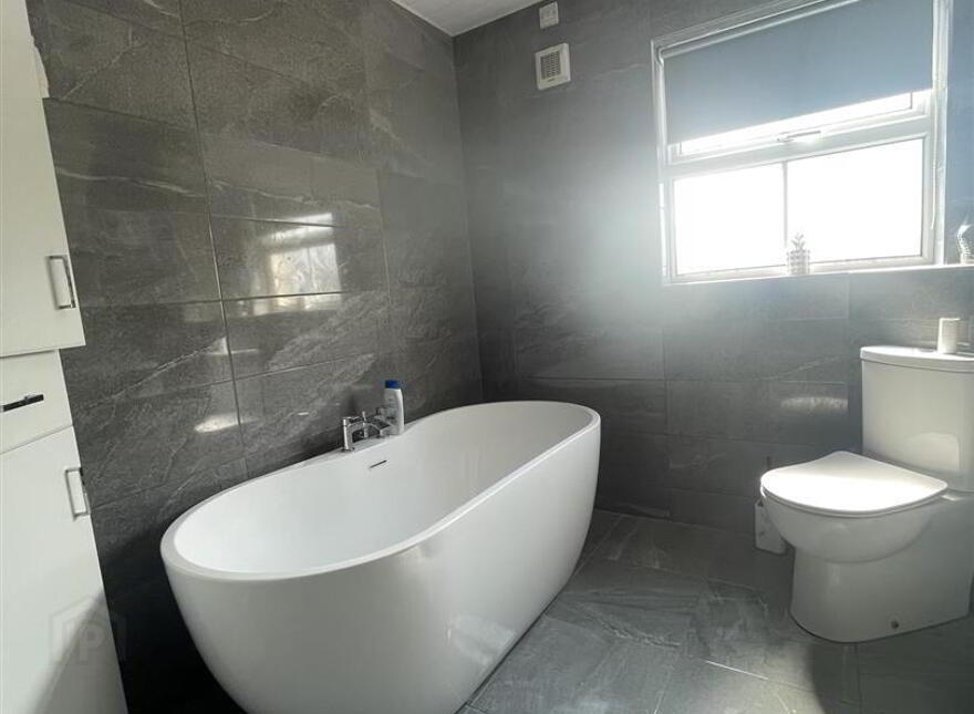 12 Hampton Court, Ballygowan, Newtownards, BT23 6HW