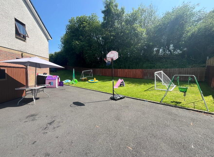 35 Ashbourne, Castledawson, BT45 8HP